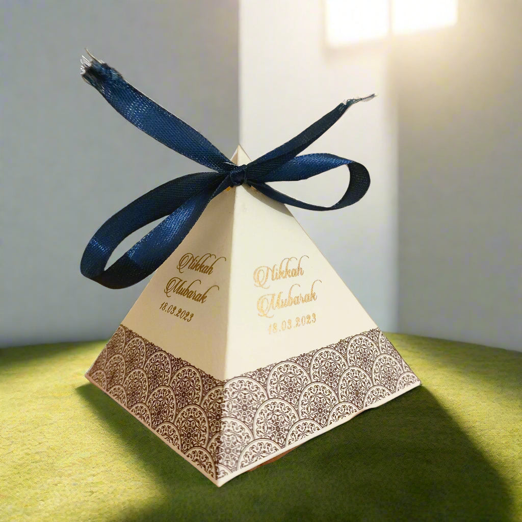 Triangular Favour Boxes - Wedding Cards & Favour Boxes