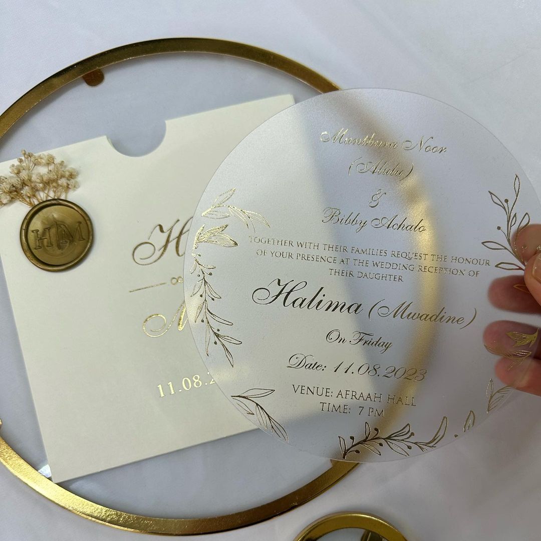 Round Shape Wedding Cards with customized stamp - Wedding Cards & Favour Boxes