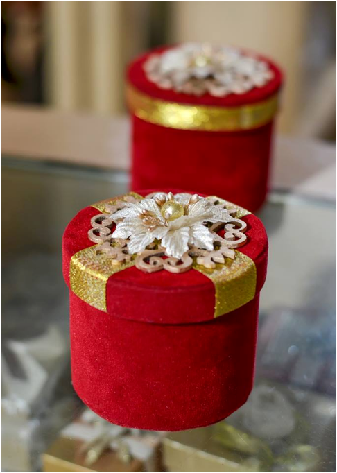Round Velvet Favour Boxes - Wedding Cards & Favour Boxes
