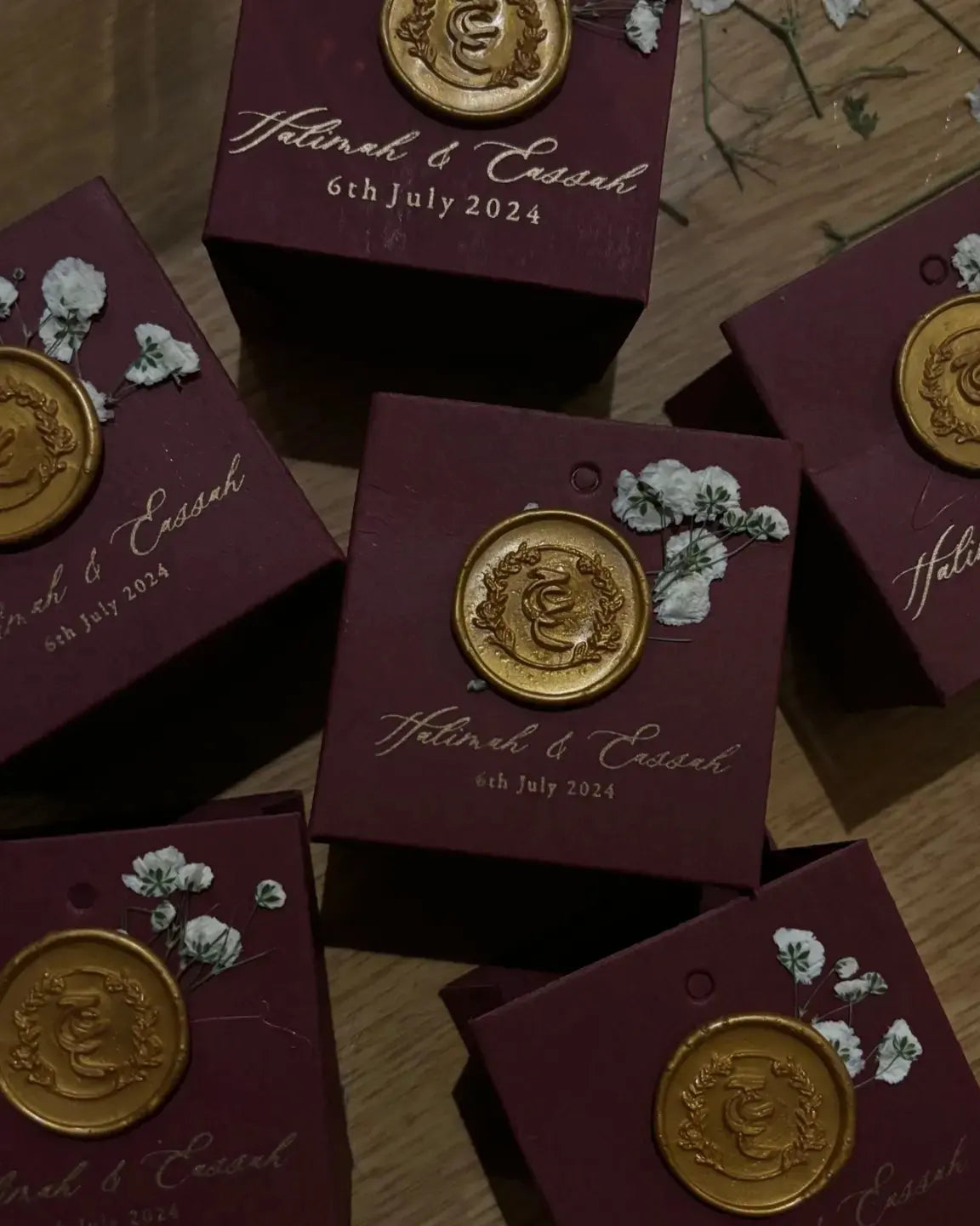Favour Boxes Pakistan | Burgundy Color wax stamp Favour Boxes