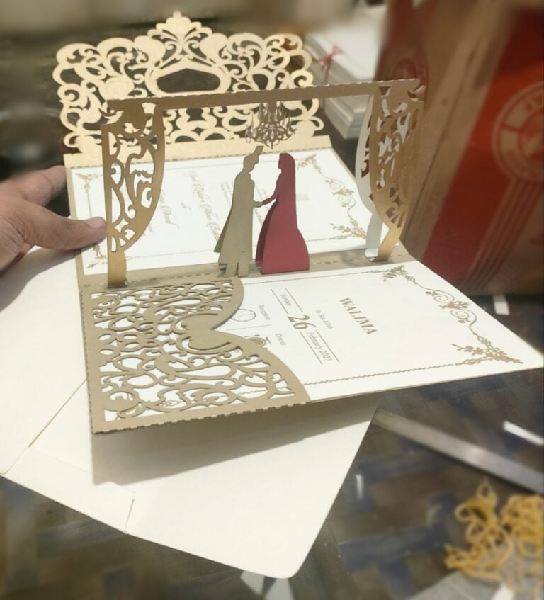 Pop-up wedding Cards Pakistan with dancing couple - Wedding Cards & Favour Boxes