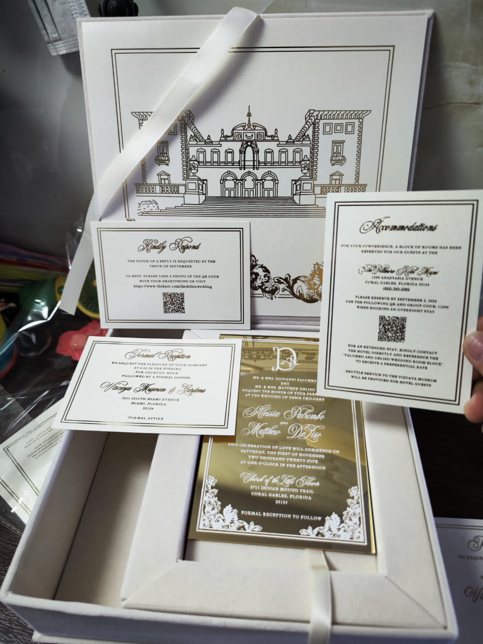 Velvet Invitation Box