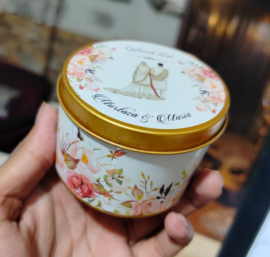 Round shape wedding tin box with customized name printing